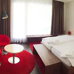 Caddies Club Apartahotel 3*